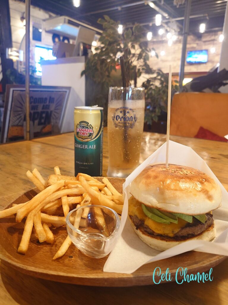 Burgerwolfアボカドチーズバーガー