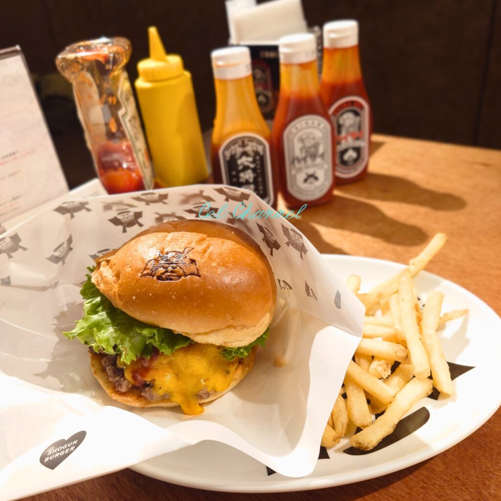SHOGUN BURGER ダブルチーズバーガー &はいさいソース