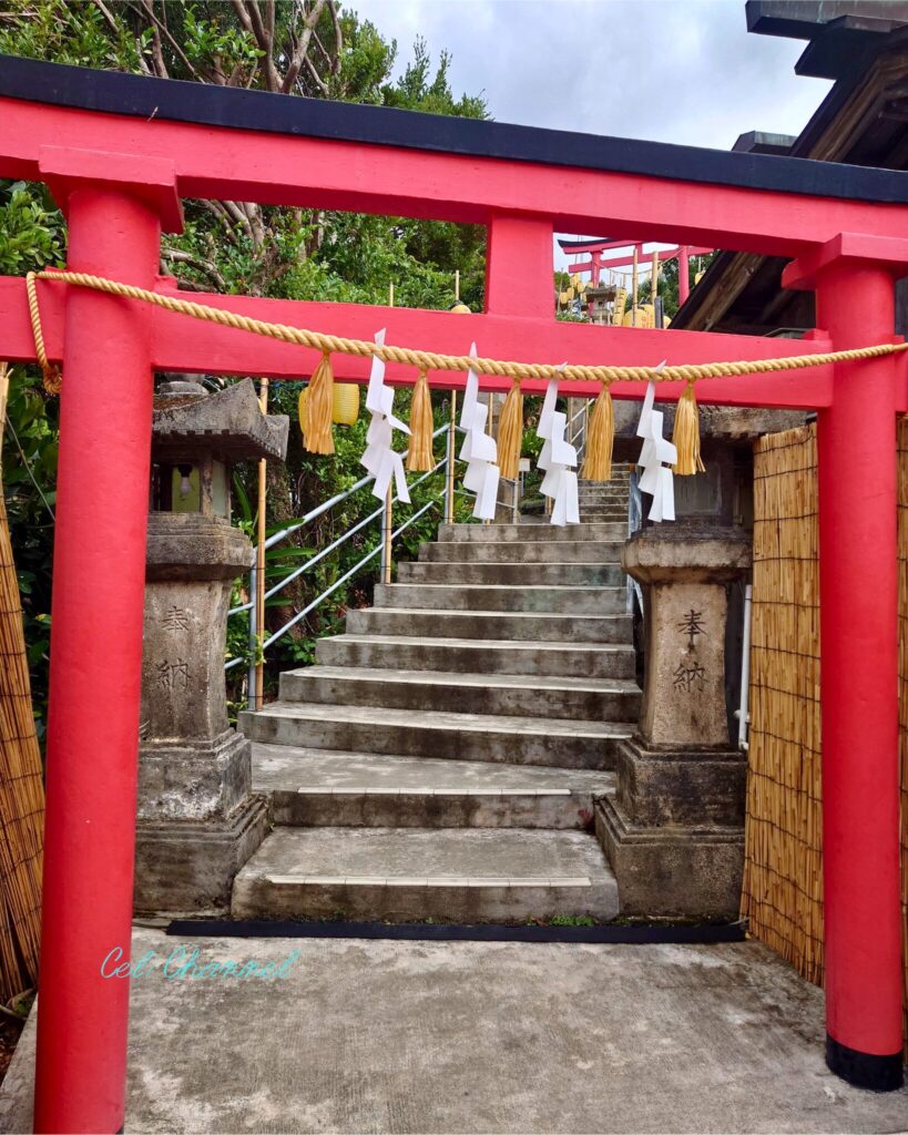 沖宮　御嶽　鳥居