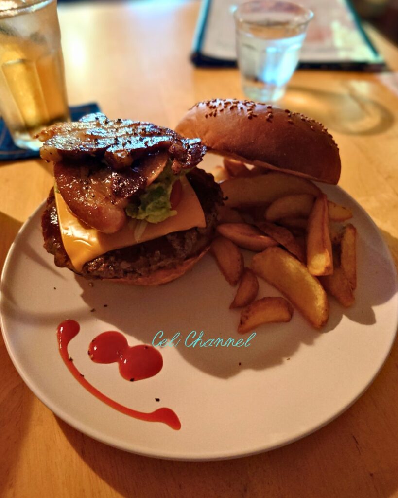 Zootons ハンバーガー ニコニコ