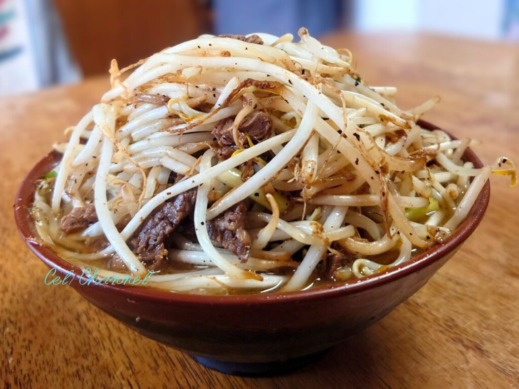 前田食堂 牛肉そば 正面