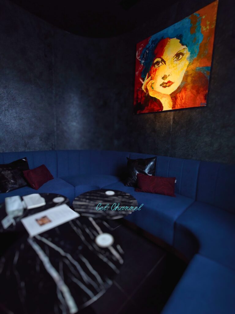 コレクティブ　Divertido　　個室