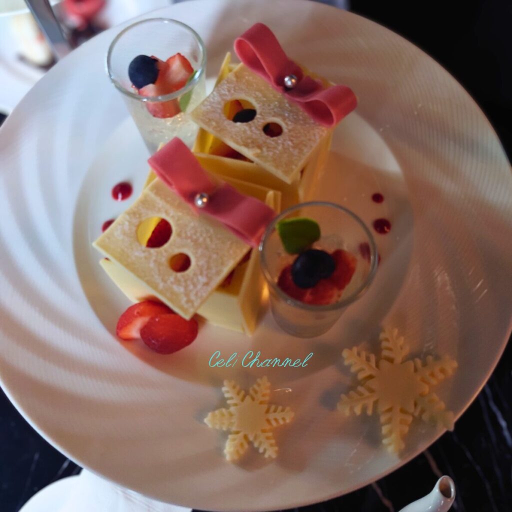 コレクティブ　Divertido　　クリスマスアフタヌーンティー