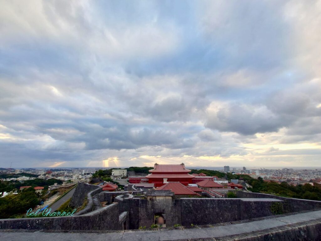 東のアザナ　天使の梯子