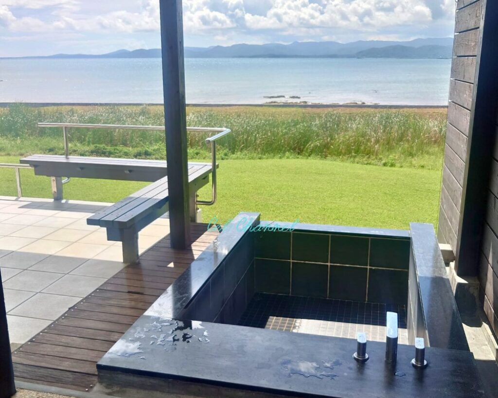 はいむるぶし オーシャンビューバススイート 屋外浴槽