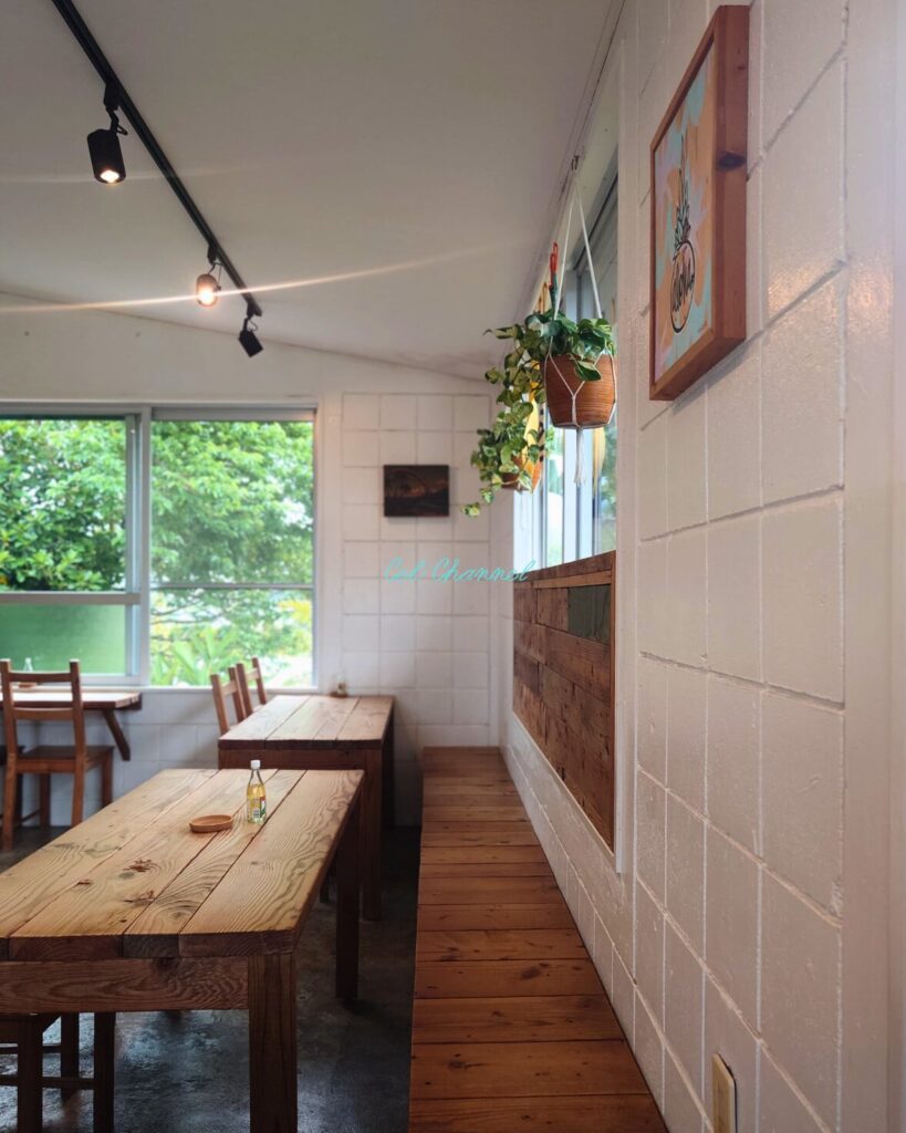 808 POKEBOWLS OKINAWA　店内