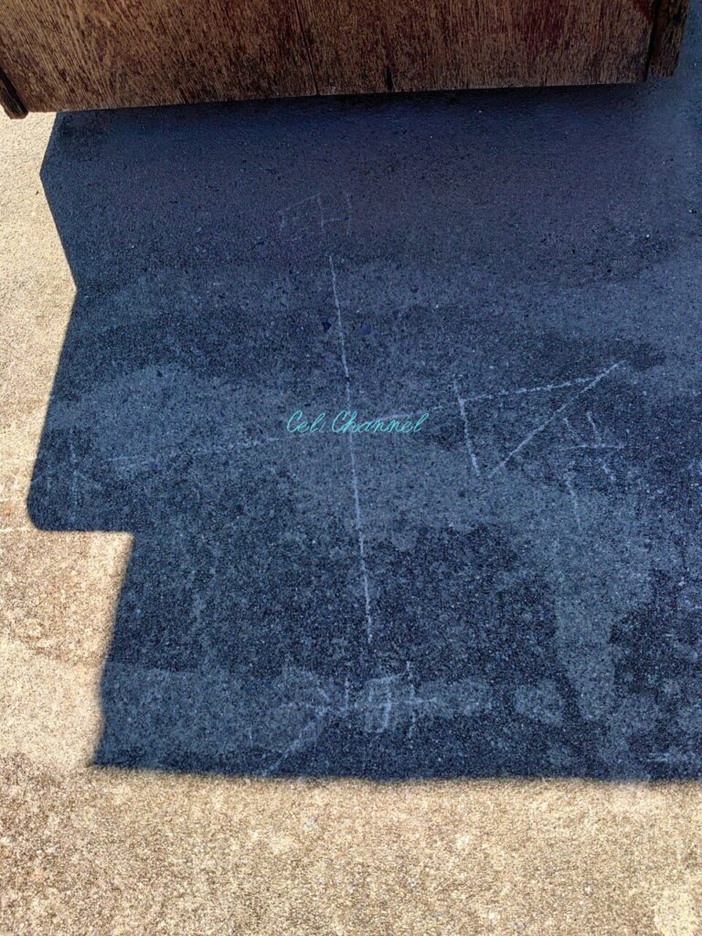 伊平屋天岩戸神社　方角