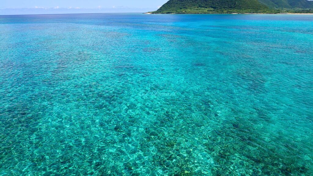 伊平屋・野甫島の浅瀬
